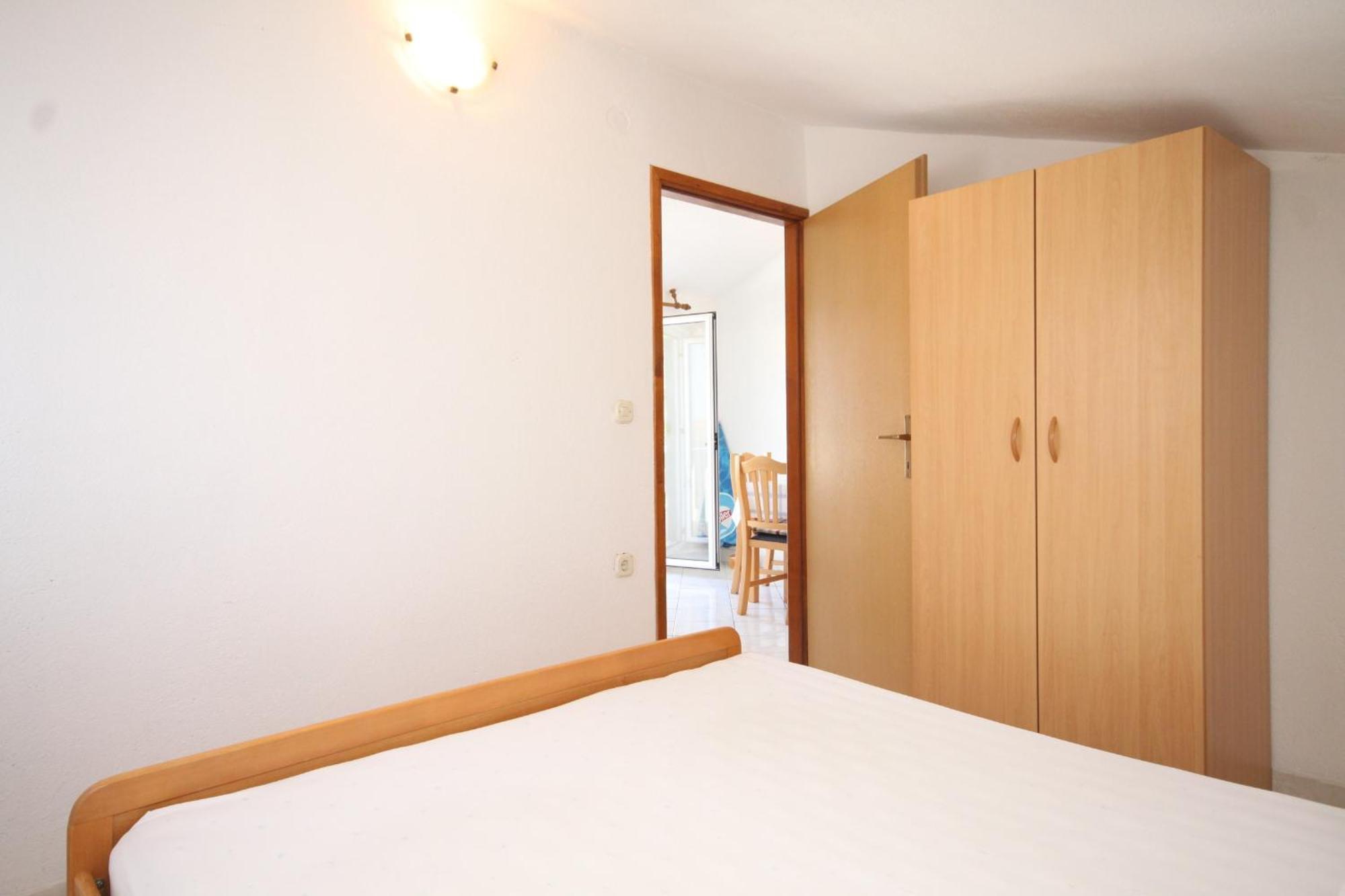 Apartments By The Sea Rukavac, Vis - 2478 ルカバックス 部屋 写真